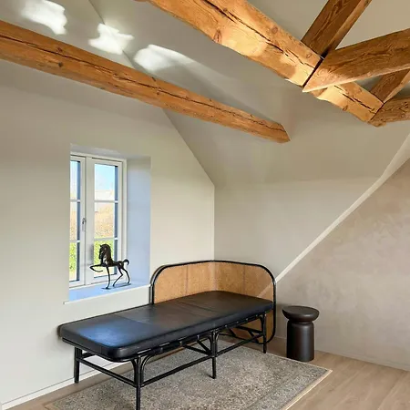 Historic Charm Meets Modern Luxury And Unique View * Humble
